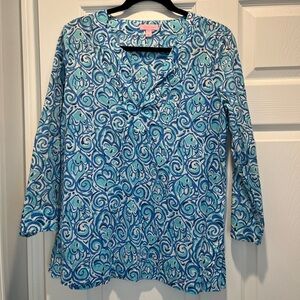 Lilly Pulitzer Amelia Island Tunic in Resort White Chasing Tail Blue Size Medium